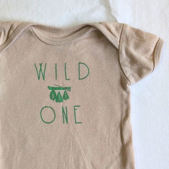 rene rofe wild one beige cotton short sleeve bodysuit 0-3 months baby unisex - Picture 1 of 6